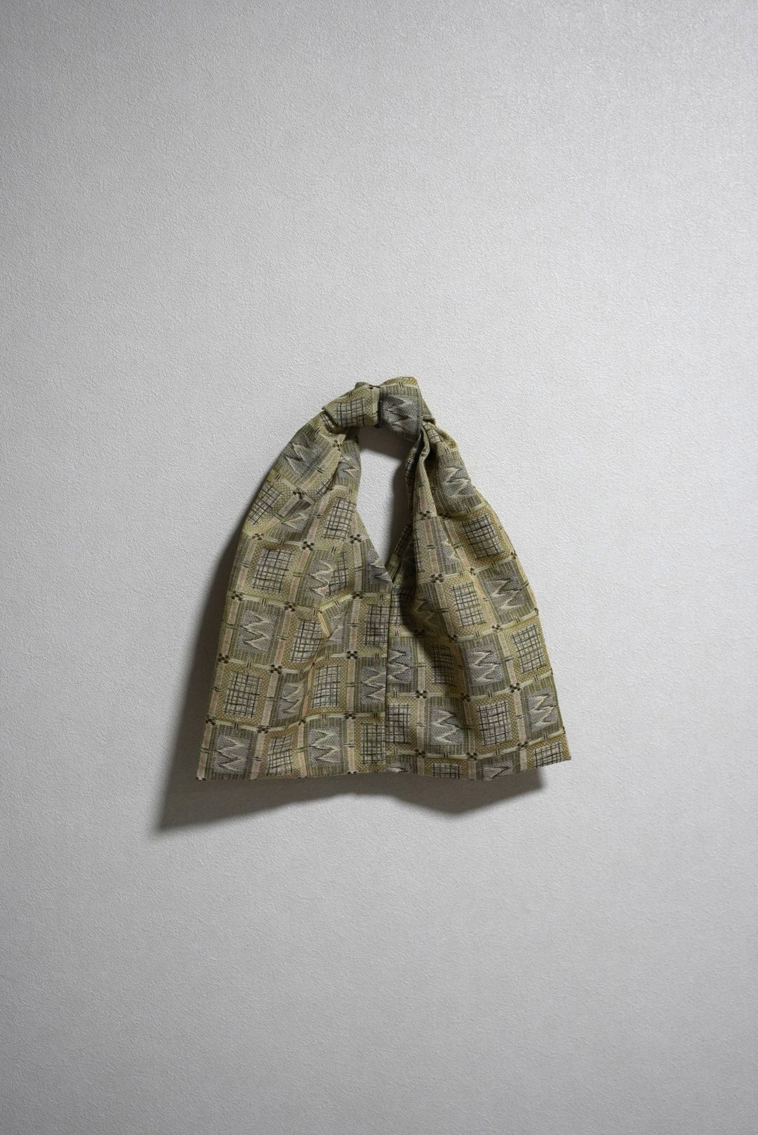 ［薄茶・格子柄］kimono musubi bag