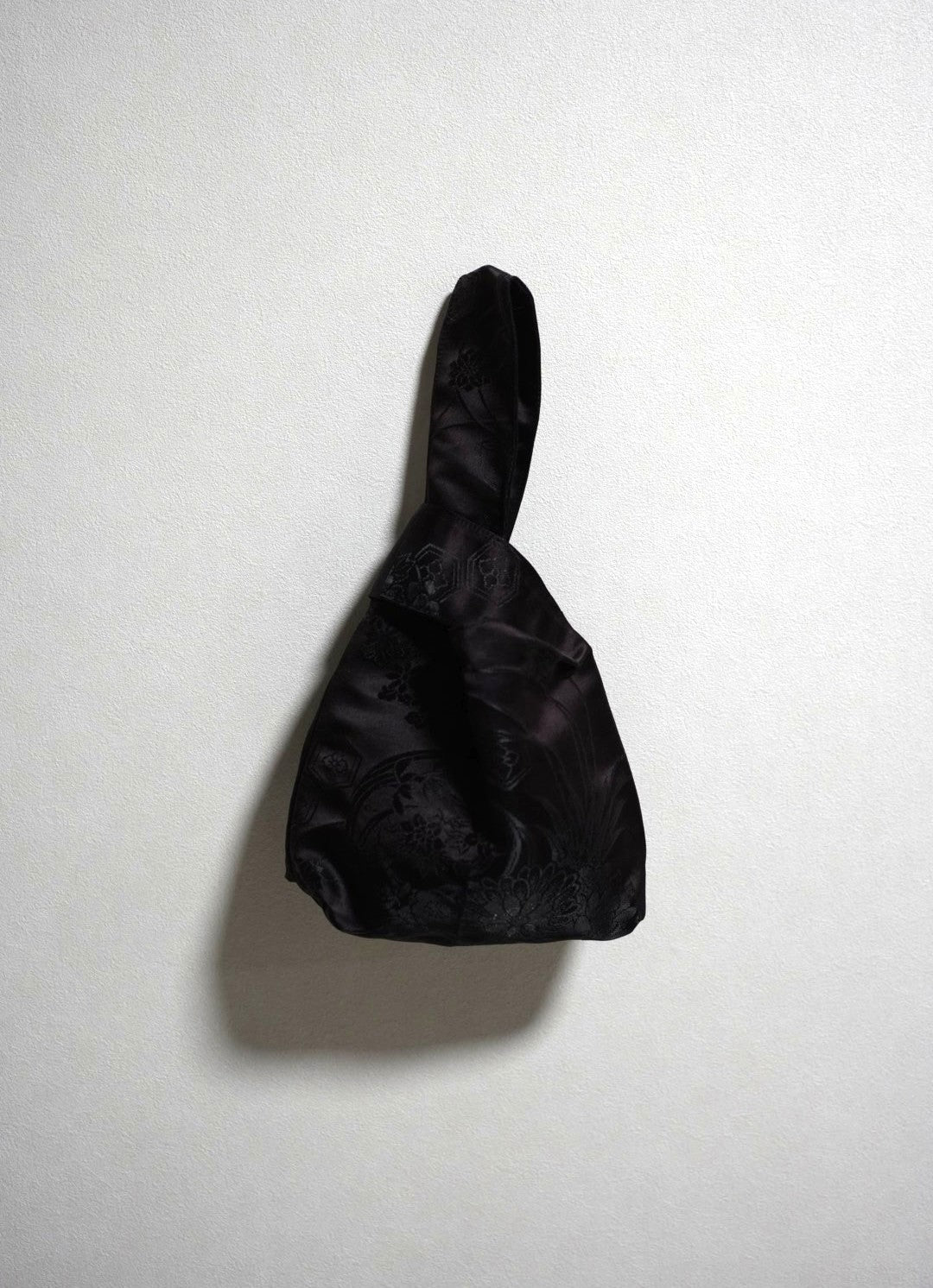 ［黒・菊］obi one-handle bag