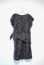[Black tea/Oshima] women set up