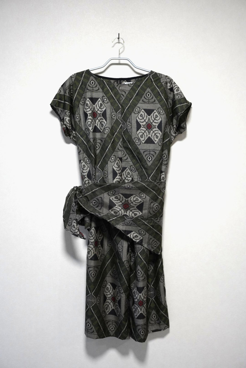 [Black tea/Oshima] women set up